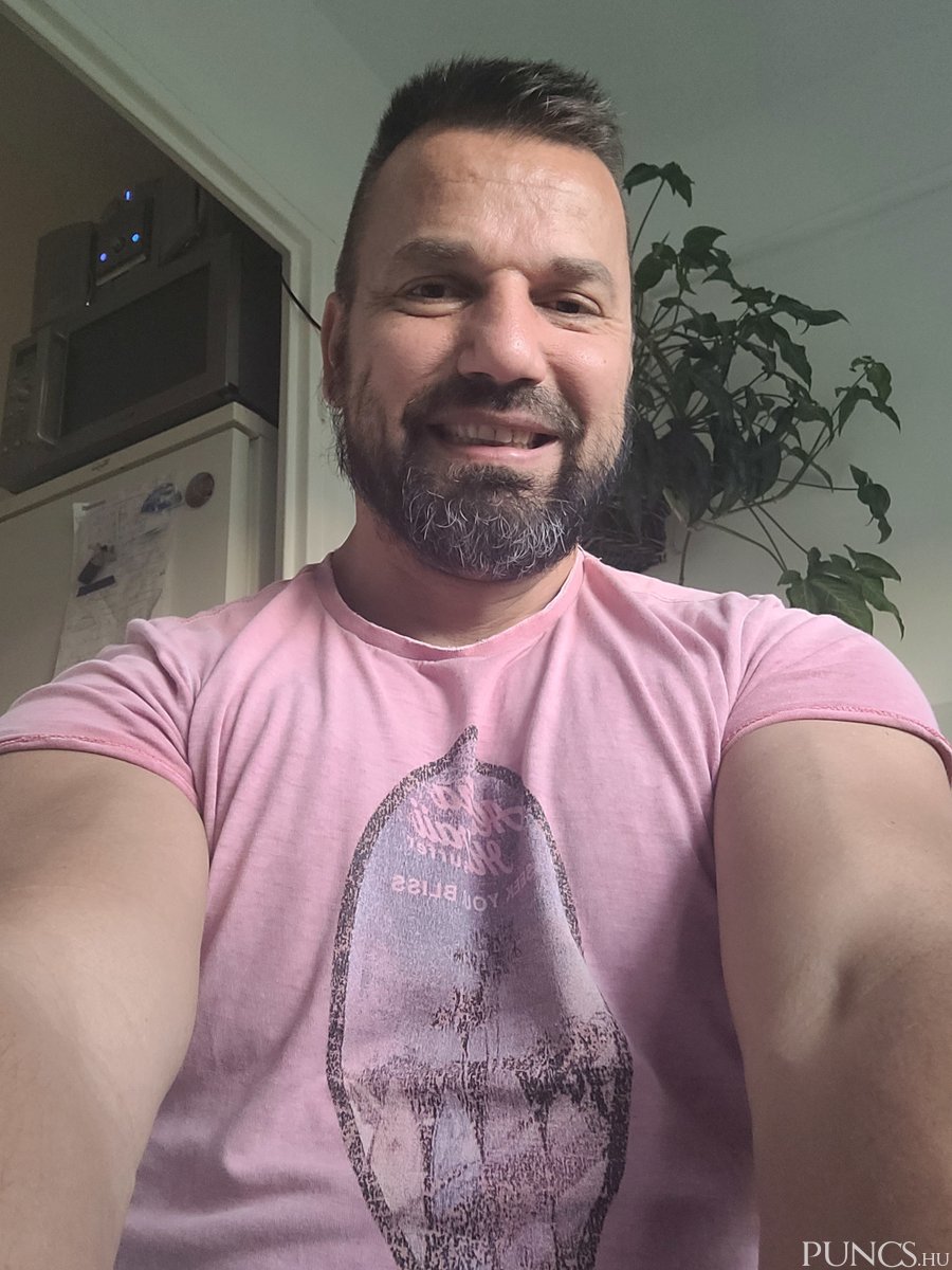 Lancelote Is A N 48 Year Old Sugar Daddy Who Lives In Budapest